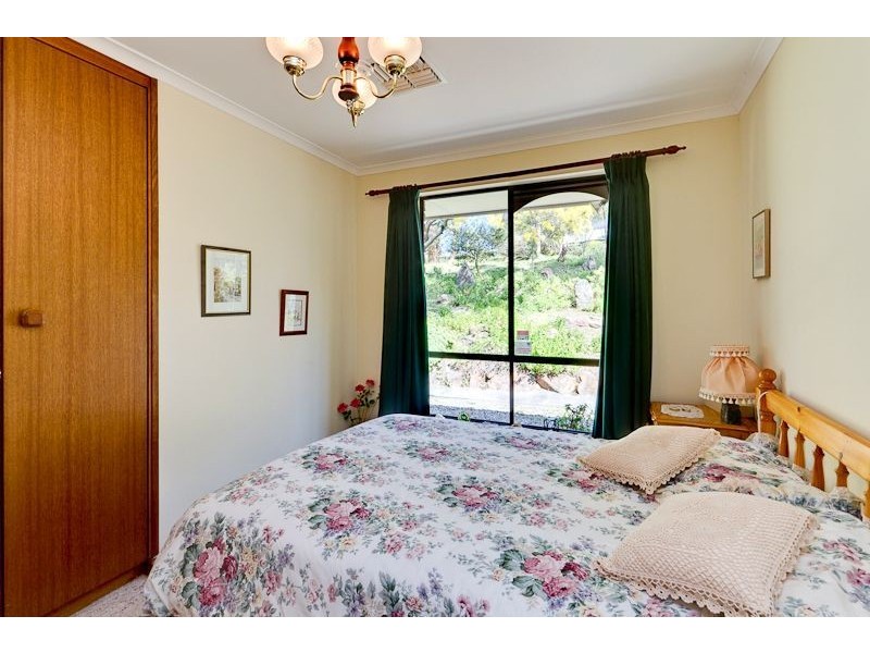 133 Yarrabee Rd, Greenhill SA 5140