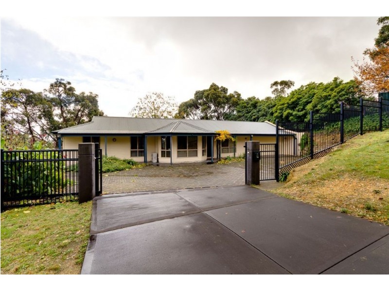 1B Blackburn Drive, Crafers SA 5152