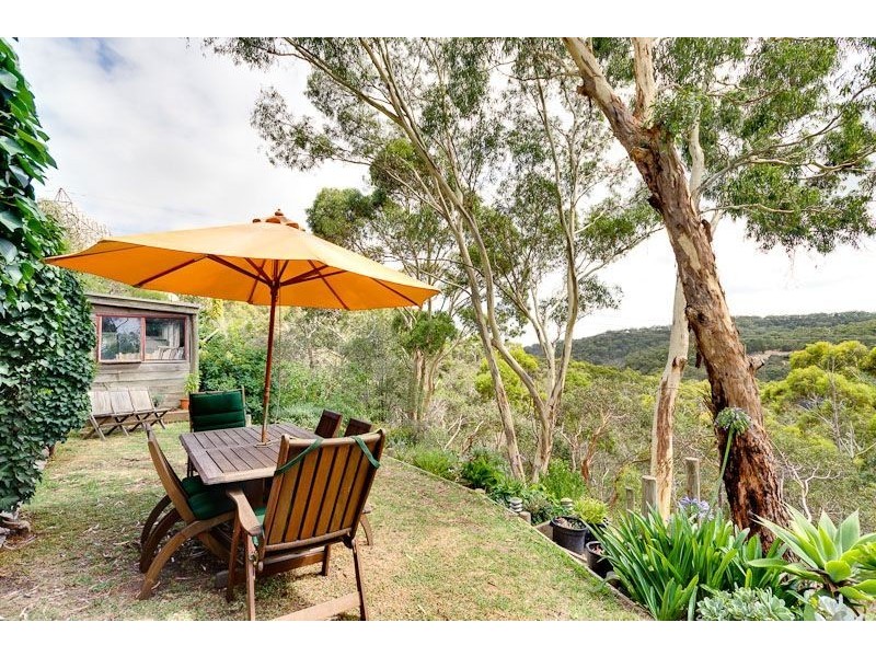 108 Emmett Road, Crafers West SA 5152