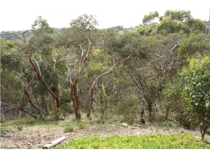 108 Emmett Road, Crafers West SA 5152