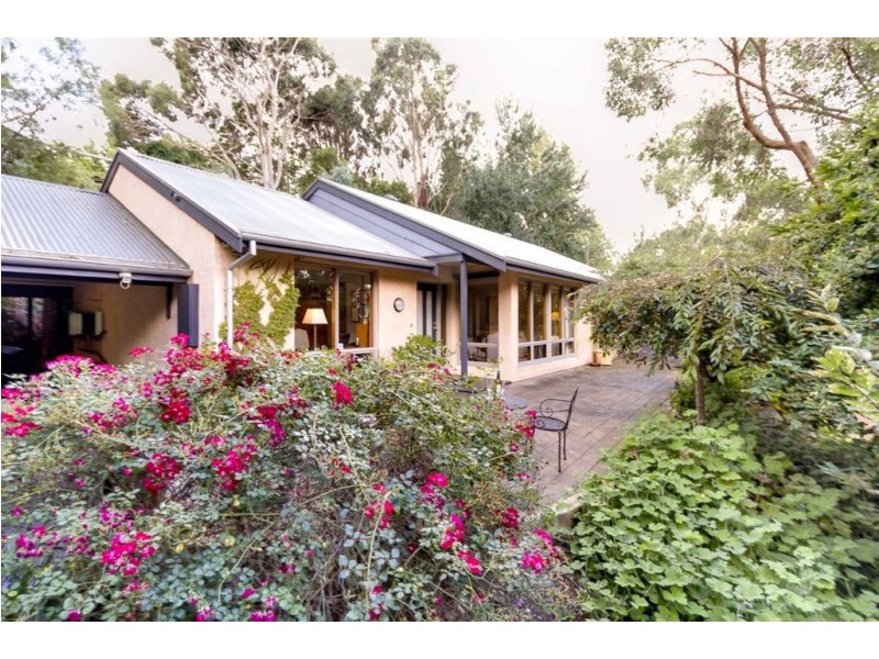 11 Kanmantoo Road, Aldgate SA 5154