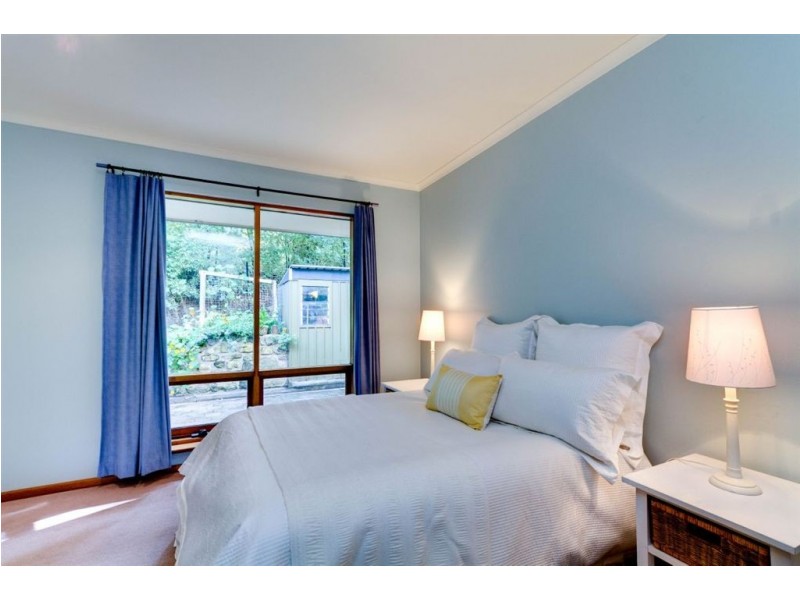 11 Kanmantoo Road, Aldgate SA 5154