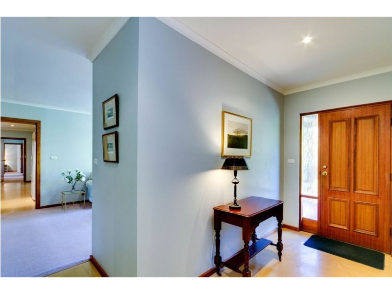 11 Kanmantoo Road, Aldgate SA 5154