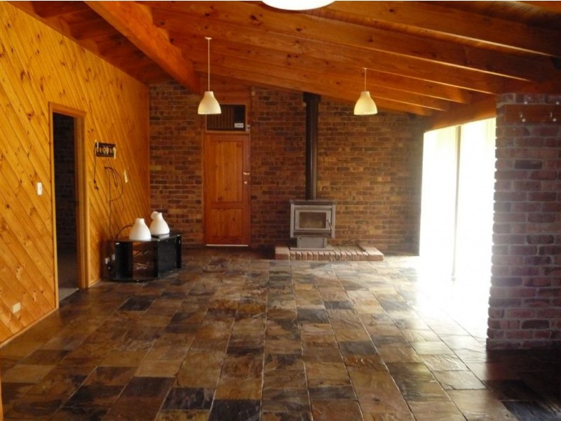 614 Star and Arrow Rd, Cherry Gardens SA 5157