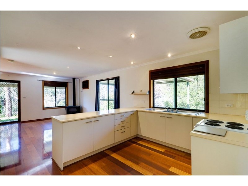 22 First Street, Mylor SA 5153