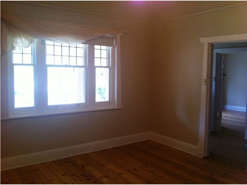 4 Canterbury Ave, Trinity Gardens SA 5068