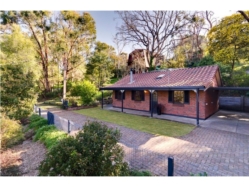 3 Fourth Avenue, Bridgewater SA 5155