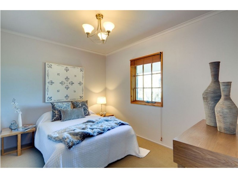 3 Fourth Avenue, Bridgewater SA 5155