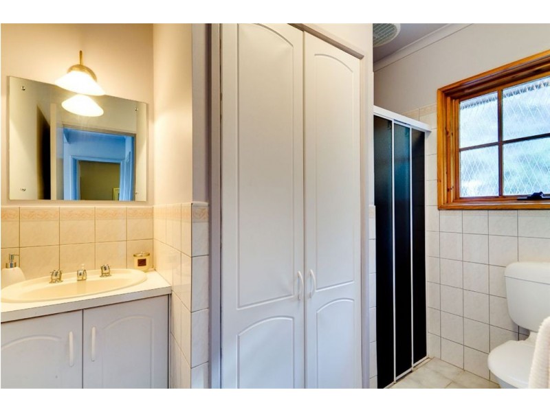 3 Fourth Avenue, Bridgewater SA 5155