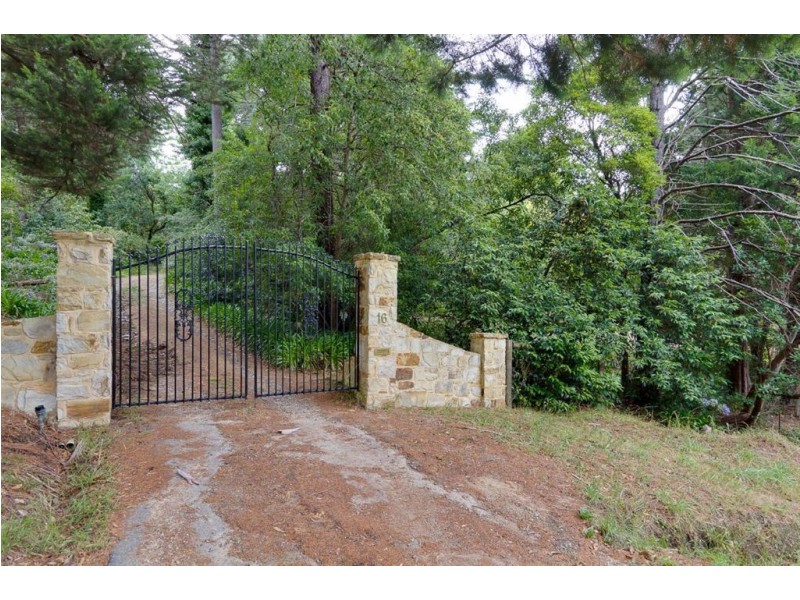 16 Wilpena Terrace, Aldgate SA 5154