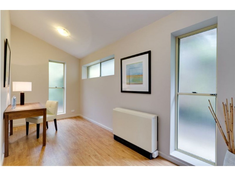 15 Woorabinda Drive, Stirling SA 5152