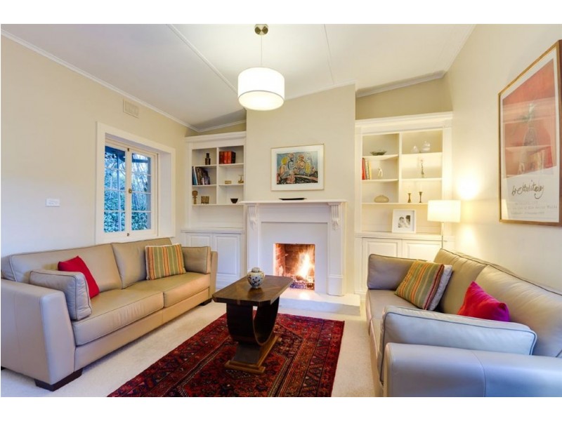 11 Fern Road, Crafers West SA 5152