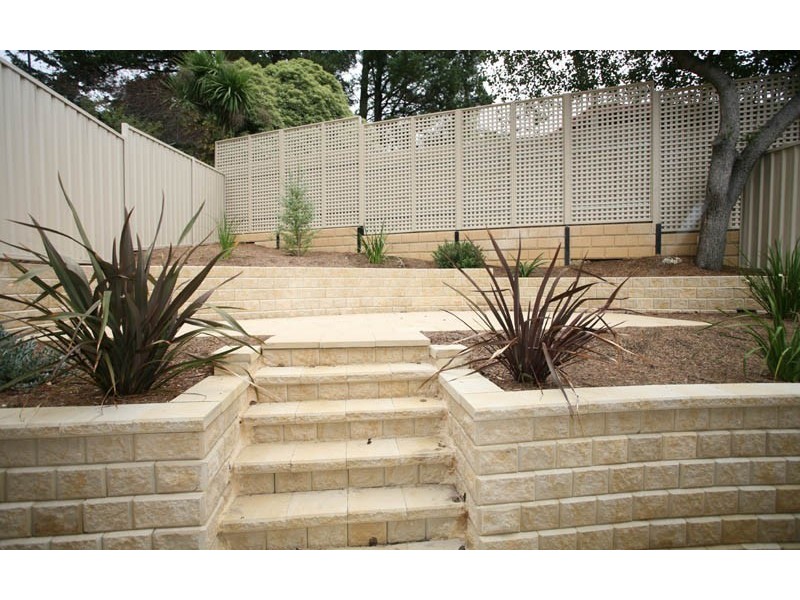 2/66 Mt Barker Road, Stirling SA 5152