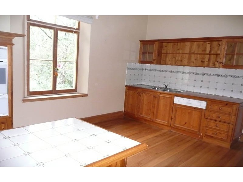 6 Piccadilly Road, Crafers SA 5152