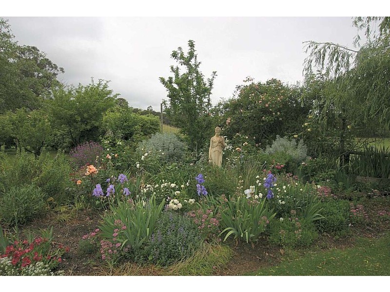 64 Yantaringa Road, Hahndorf SA 5245