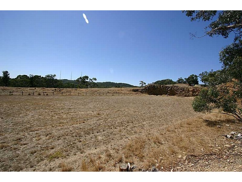 4 Charlick Road, Crafers West SA 5152