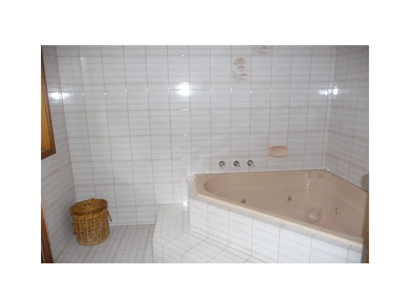 5 Holbourn Hill Rd, Aldgate SA 5154