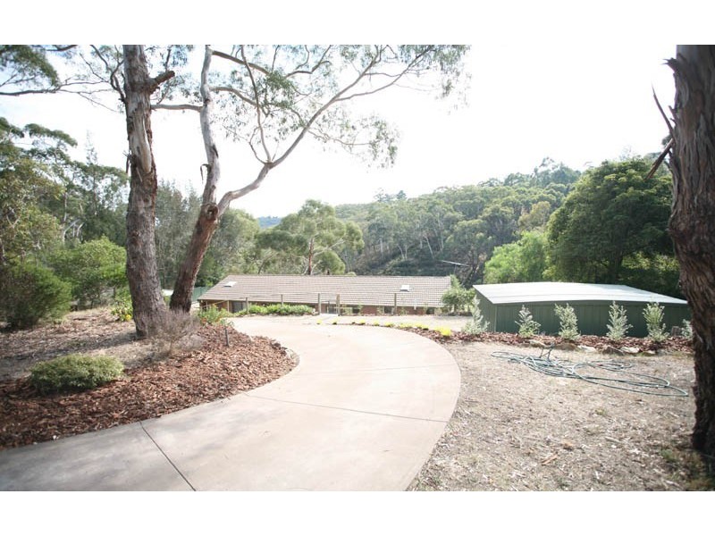 42 Sheoak Rd, Crafers West SA 5152