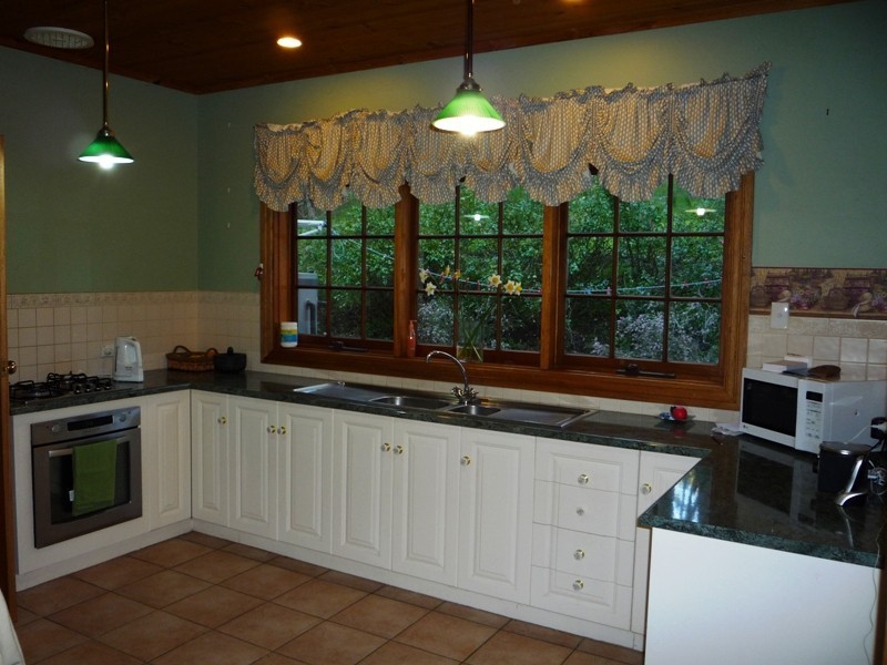 8 Penola Road, Aldgate SA 5154