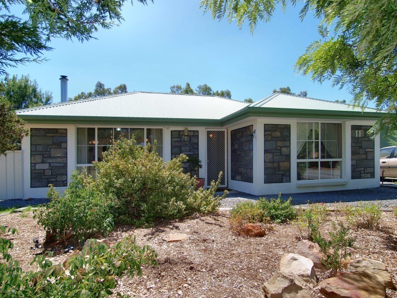 11 Rohrlach Street, Charleston SA 5244