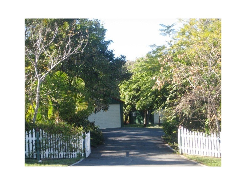 106-108 Excelsior Drive, Morayfield QLD 4506