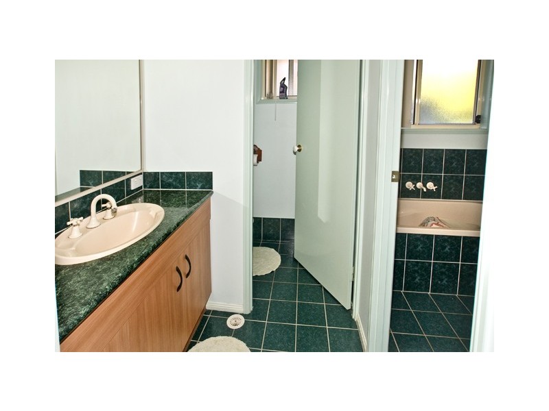 20 Mawson Drive, Morayfield QLD 4506