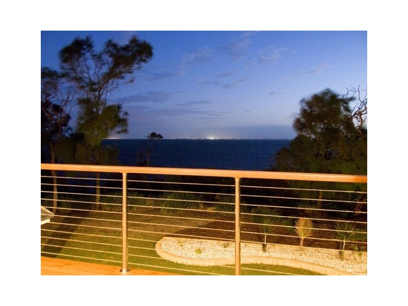 19 Avalon Street, Sandstone Point QLD 4511