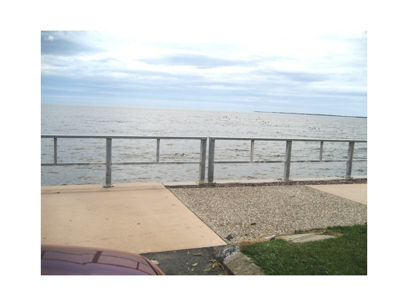 18 Leigh Street, Deception Bay QLD 4508