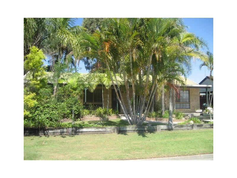 18 Leigh Street, Deception Bay QLD 4508