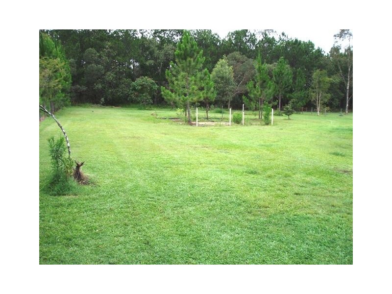 33 Lever Court, Ningi QLD 4511