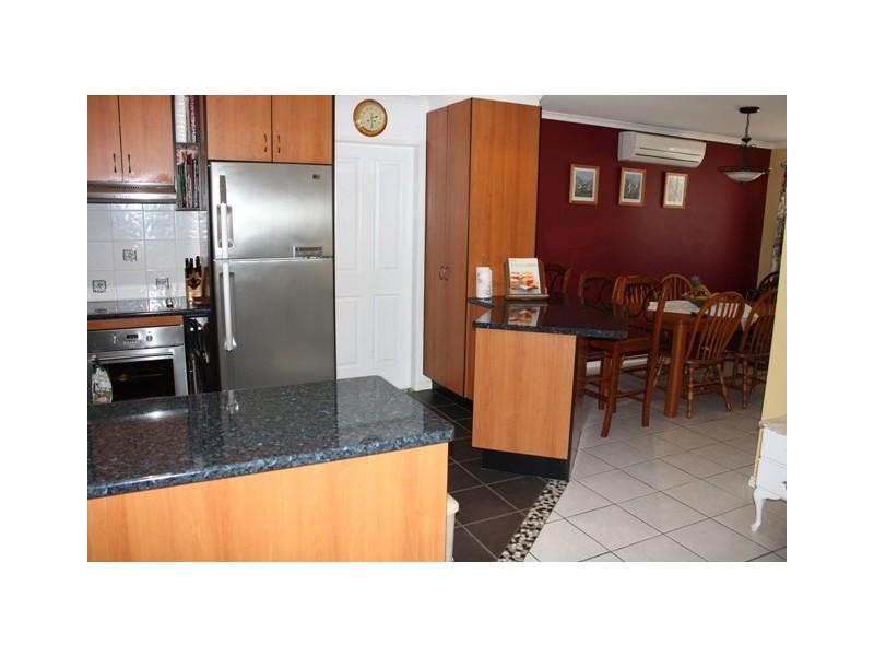 22 Alexander Cres, Morayfield QLD 4506