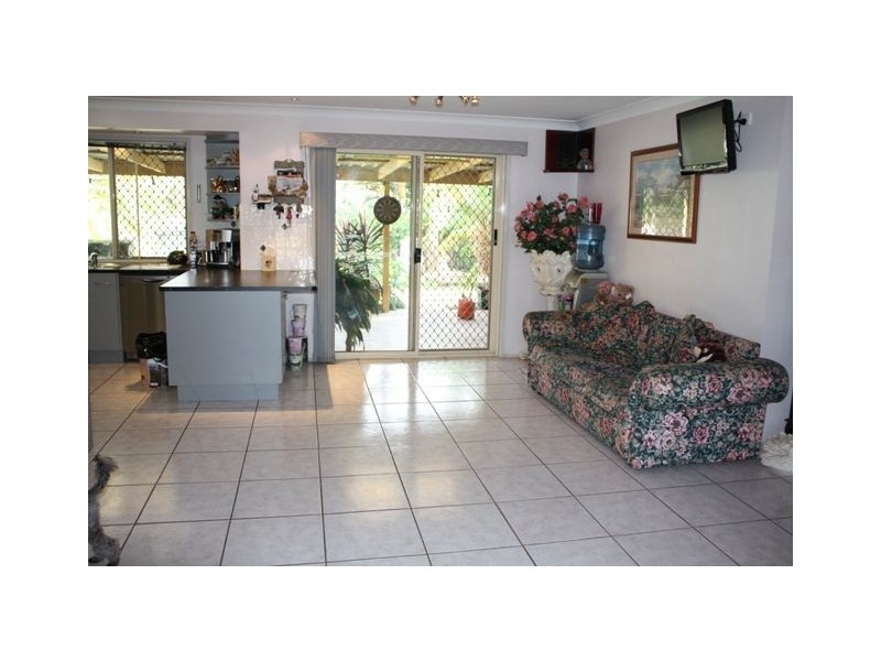 4 Parish Road, Caboolture QLD 4510