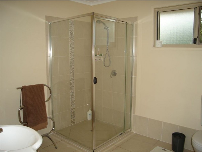 4 Millie Street, Morayfield QLD 4506