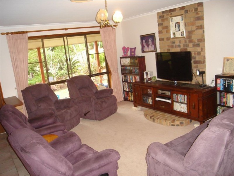 17-21 Naomi Court, Morayfield QLD 4506