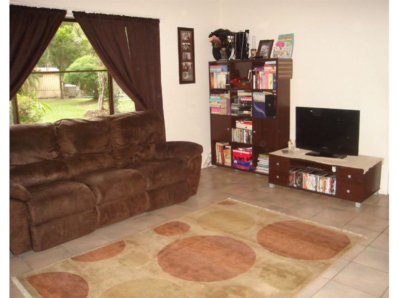 17-21 Naomi Court, Morayfield QLD 4506