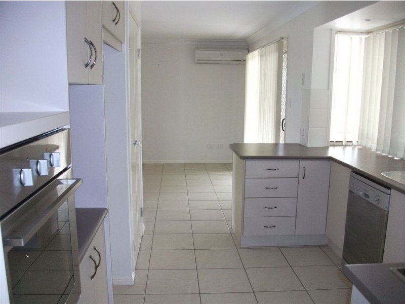 11 Summerhill Drive, Morayfield QLD 4506