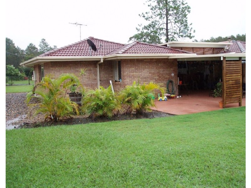 54 Cathy Court, Caboolture QLD 4510