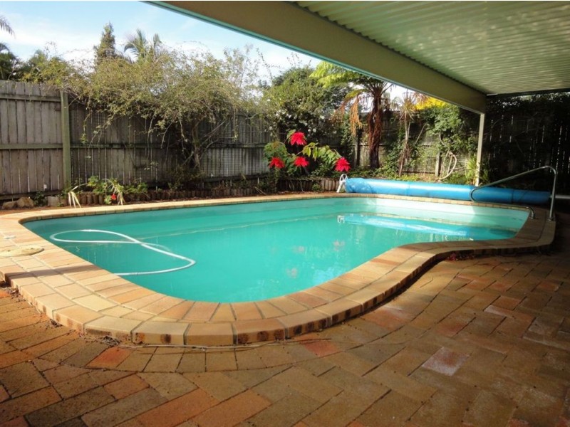 31 Hillmont Crescent, Morayfield QLD 4506