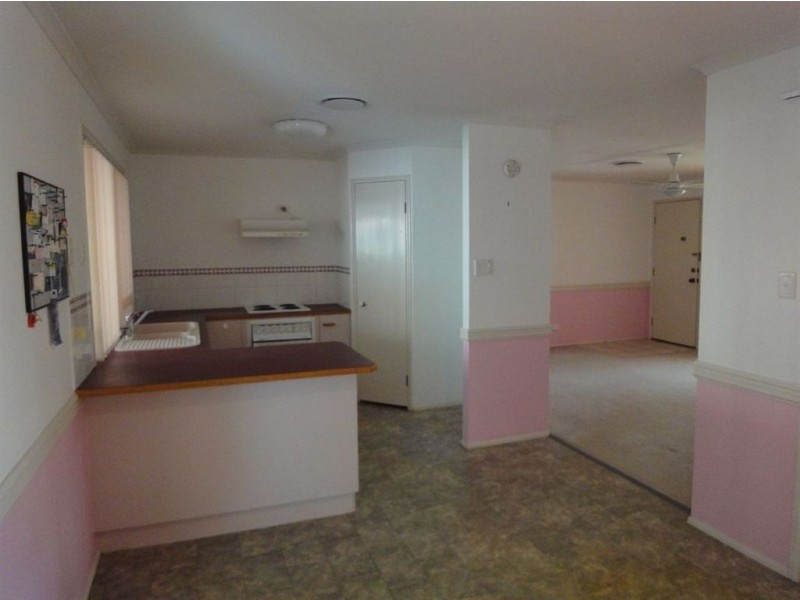 31 Hillmont Crescent, Morayfield QLD 4506