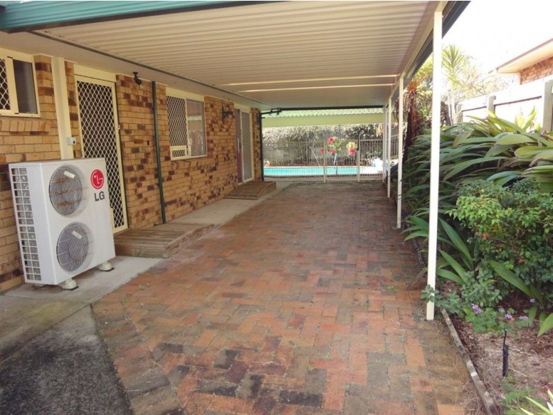 31 Hillmont Crescent, Morayfield QLD 4506