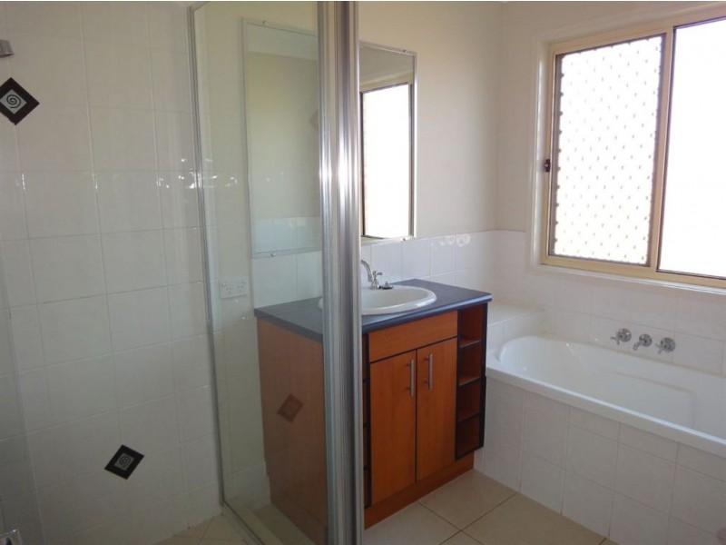 31 Summerhill Drive, Morayfield QLD 4506