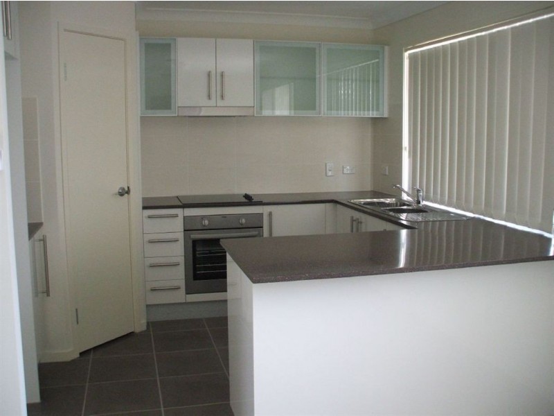 37 Moorhead St, Caboolture QLD 4510