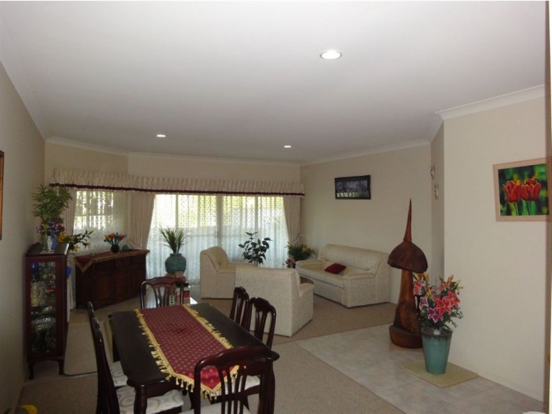 8 Panorama Court, Caboolture QLD 4510
