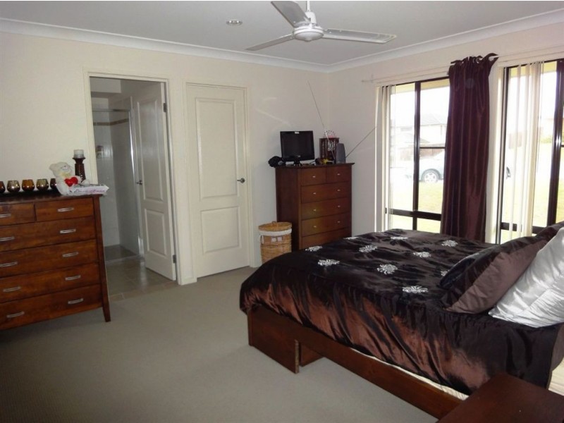 109 Tibrogargan Drive, Narangba QLD 4504