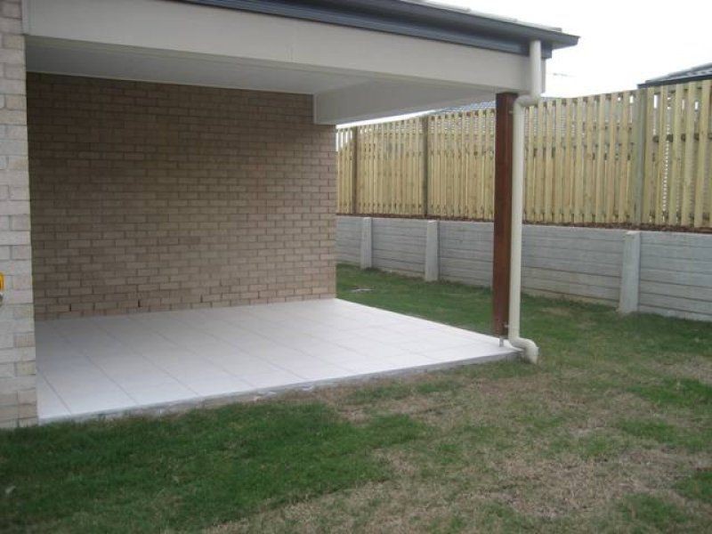 34 Peacherine Circuit, Bellmere QLD 4510