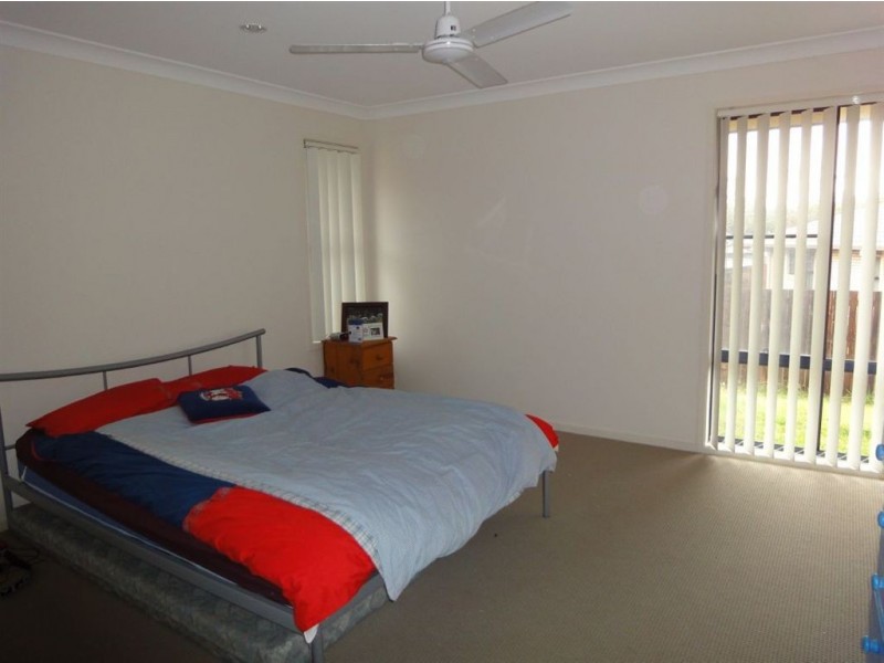 8 Newton Street, Morayfield QLD 4506