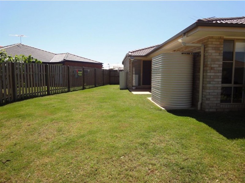 45 Hollywood Ave, Bellmere QLD 4510