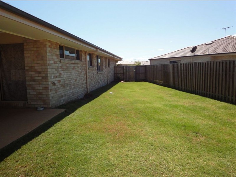 45 Hollywood Ave, Bellmere QLD 4510