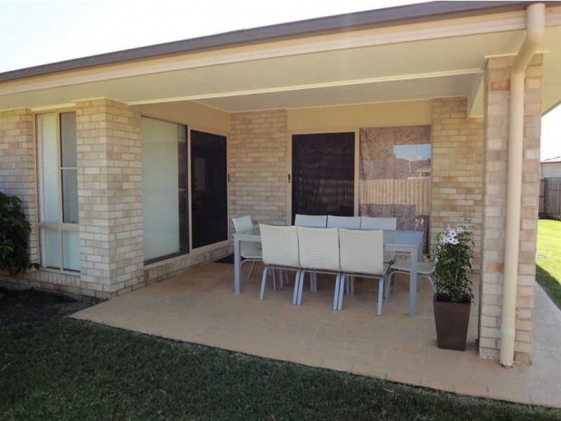 45 Hollywood Ave, Bellmere QLD 4510