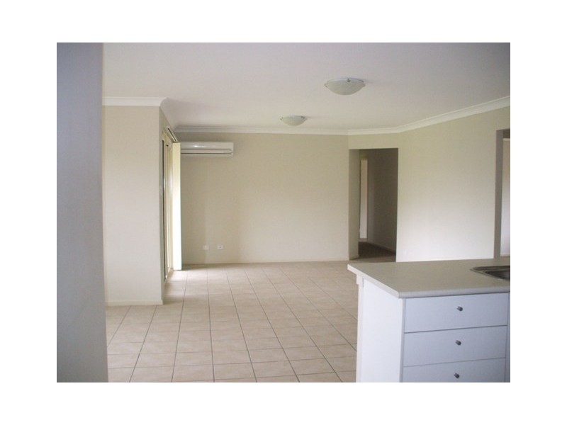 19 Leggett Street, Morayfield QLD 4506